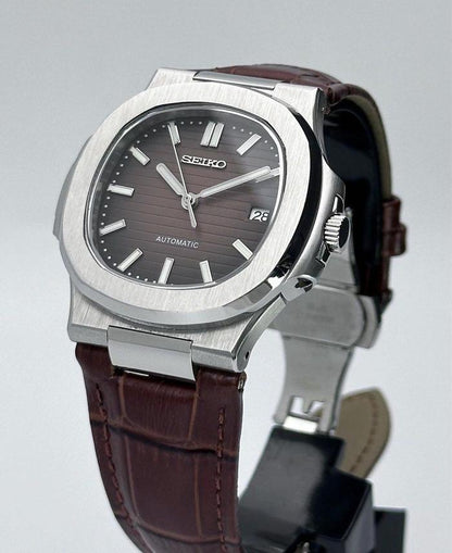 Nautilus Brown