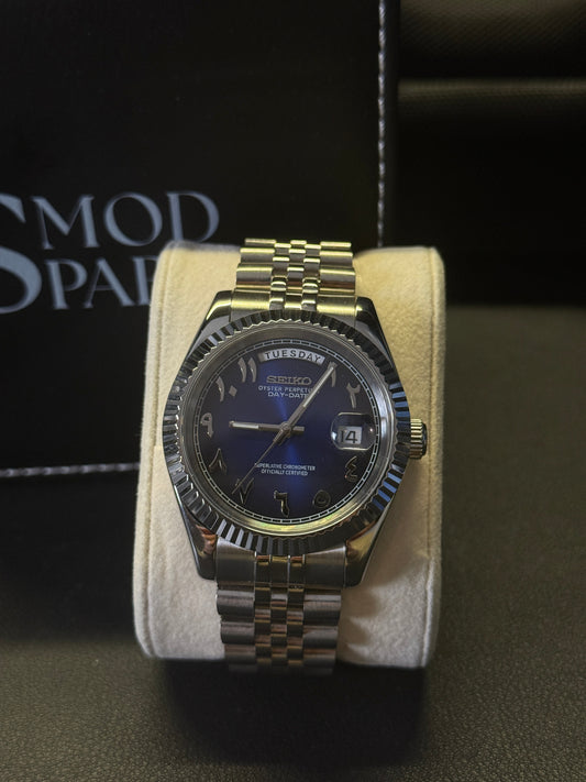 DAY DATE ARABIC BLUE