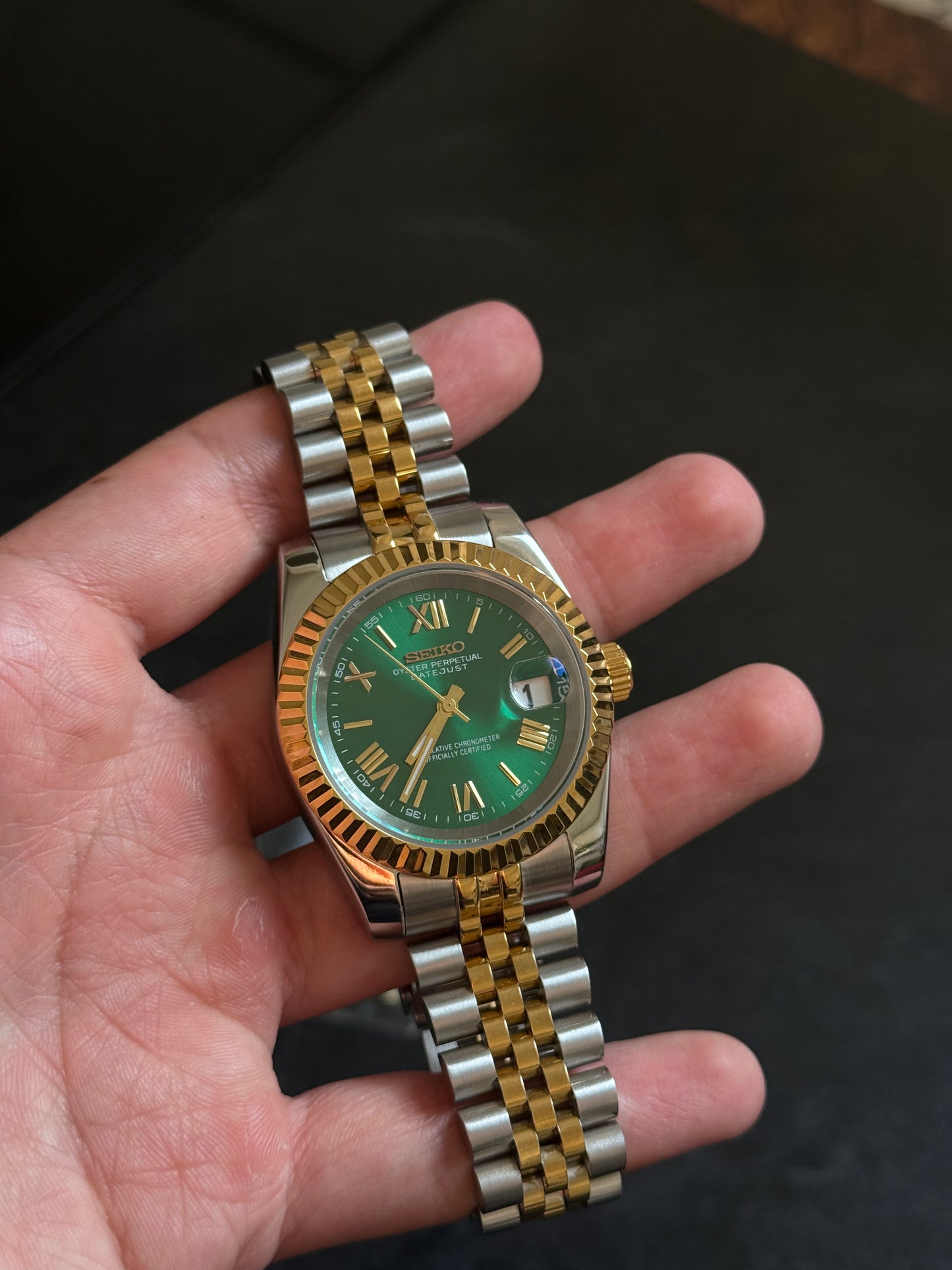 ROMAN DIAL GOLD GREEN