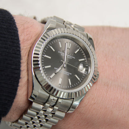 SEIKO MOD GRIS