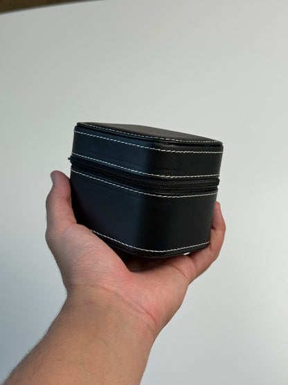 Boîte de voyage rigide pour montre – Cuir noir et intérieur velours (1 montre)