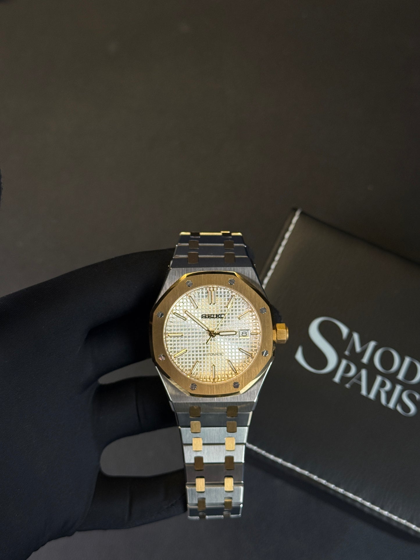 S ROYAL GOLD